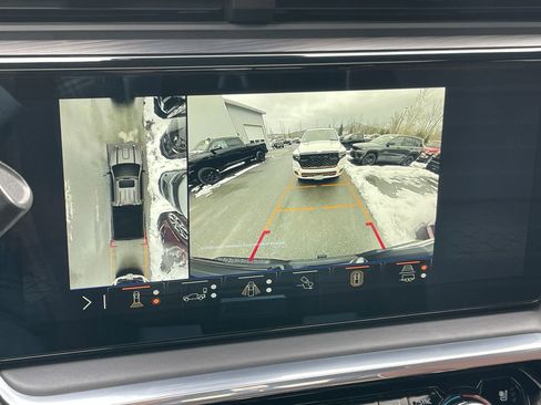 Used 2024 GMC Sierra 2500 Denali Ultimate image 33