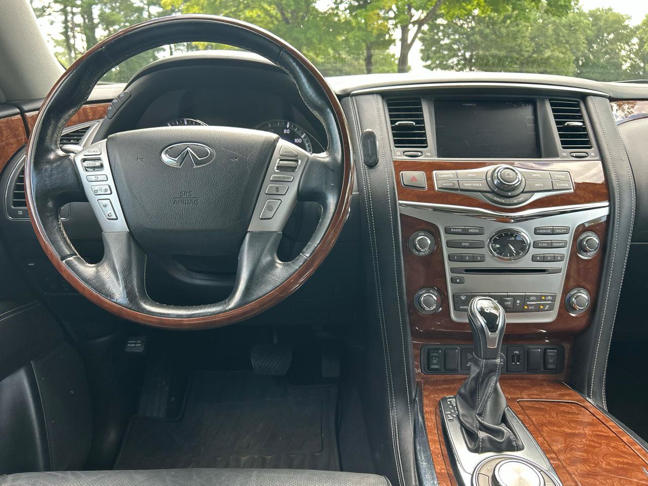 Used 2019 INFINITI QX80 Luxe w/ 22" Wheel Package AWD/4WD image 36