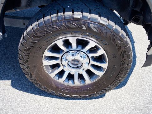Used 2019 Ford F250 Lariat AWD/4WD image 36