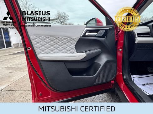 Used 2023 Mitsubishi Outlander SEL AWD/4WD image 21