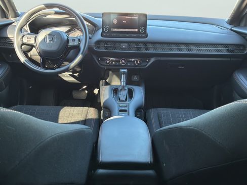 Used 2024 Honda HR-V Sport image 18