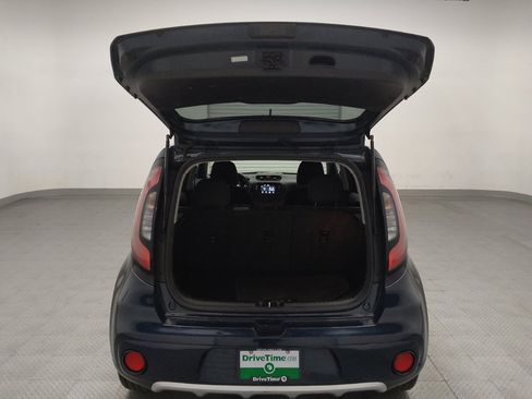 Used 2018 Kia Soul + FWD image 29