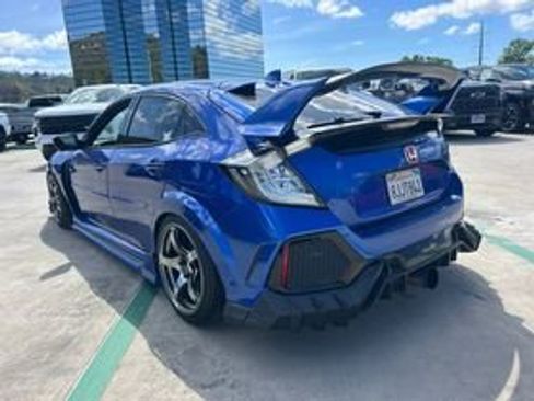 Used 2019 Honda Civic Type R image 3