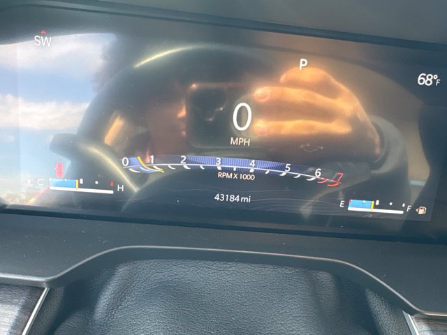 Used 2022 Jeep Grand Cherokee L Limited AWD/4WD image 19