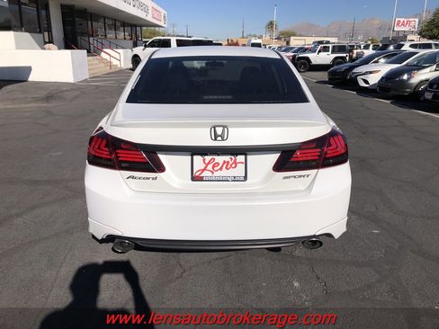 Used 2014 Honda Accord Sport image 7