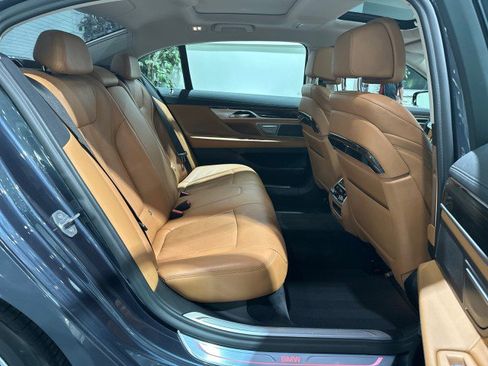 Used 2020 BMW 740i xDrive w/ Cold Weather Package AWD/4WD image 51