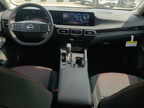 New 2026 Nissan Sentra SR w/ Floor Mat Package image 8