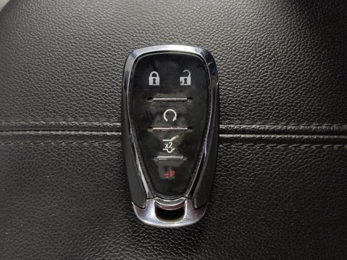 Used 2019 Chevrolet Equinox Premier FWD image 32