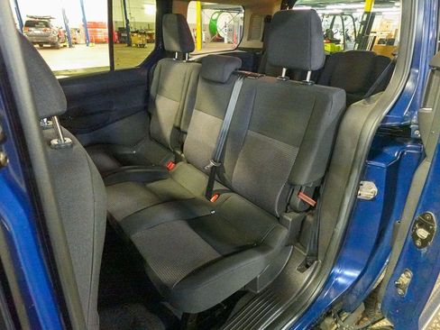 Used 2018 Ford Transit Connect XL image 21