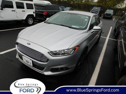 Used 2016 Ford Fusion SE