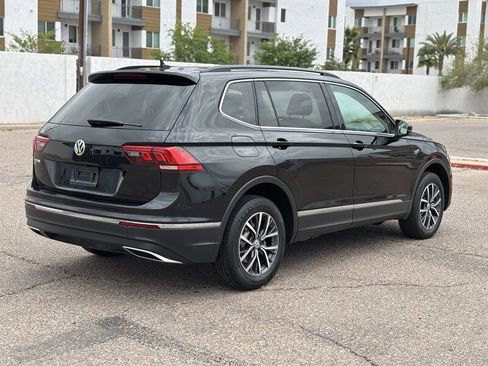 Used 2020 Volkswagen Tiguan SE image 5