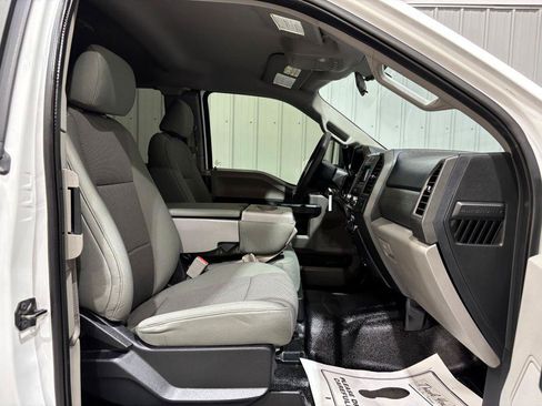 Used 2017 Ford F250 XL w/ Power Equipment Group AWD/4WD image 12