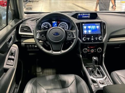 Used 2022 Subaru Forester Limited image 5