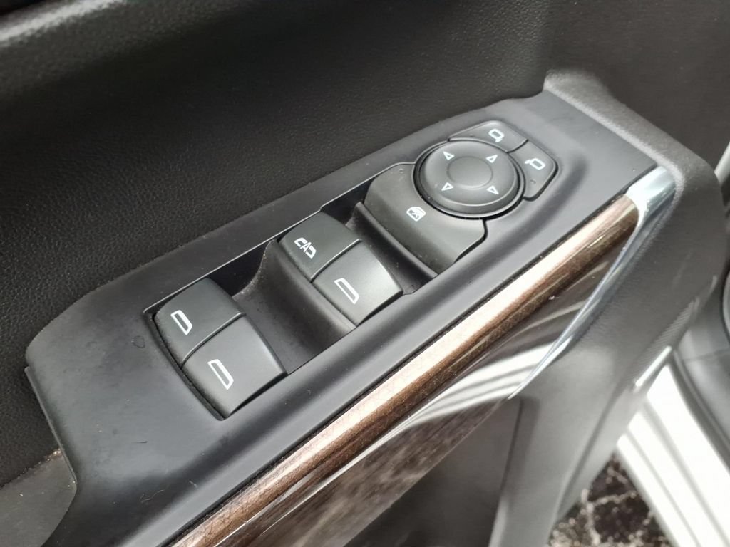 Used 2019 Chevrolet Silverado 1500 RST w/ All-Star Edition AWD/4WD image 12