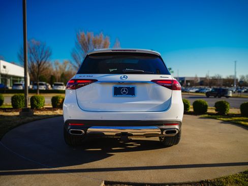 New 2026 Mercedes-Benz GLE 350 4MATIC image 11