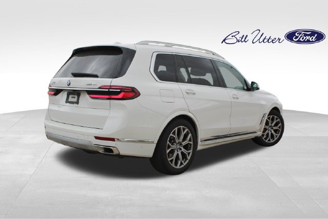 Used 2026 BMW X7 xDrive40i AWD/4WD image 5
