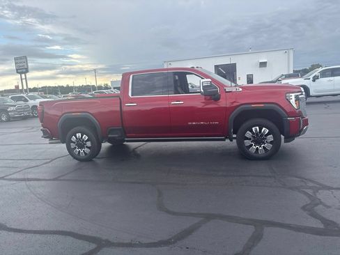 Used 2024 GMC Sierra 2500 Denali w/ Denali Reserve Package AWD/4WD image 10