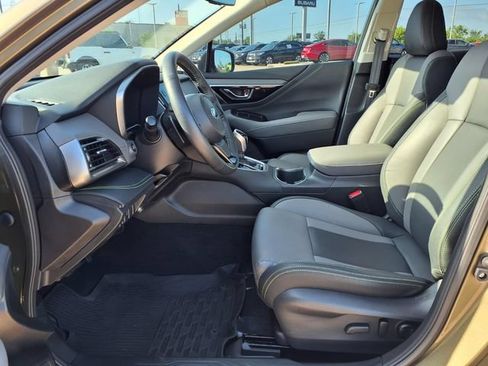 Certified 2025 Subaru Outback Onyx Edition XT AWD/4WD image 7