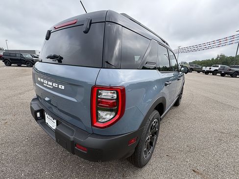 New 2026 Ford Bronco Sport Outer Banks w/ Outer Banks Tech Package+ AWD/4WD image 5