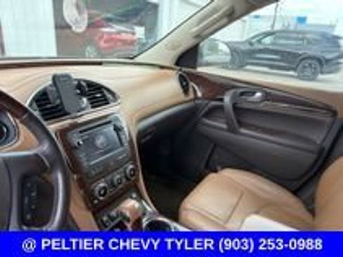 Used 2017 Buick Enclave Leather w/ Enclave Tuscan Edition FWD image 12