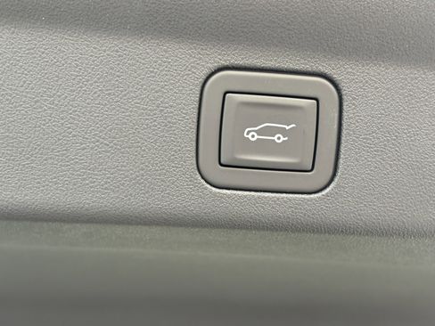 New 2026 Cadillac Escalade IQ Sport 2 w/ LPO, Premium Carpet Package image 12