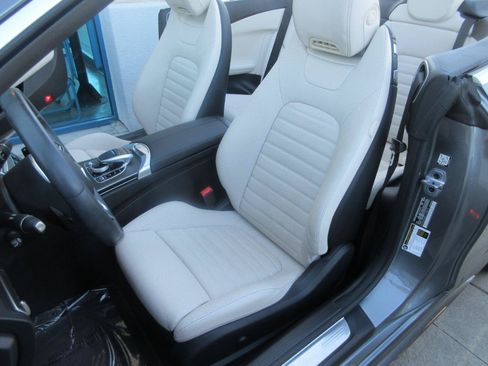 Used 2020 Mercedes-Benz C 300 Cabriolet image 9