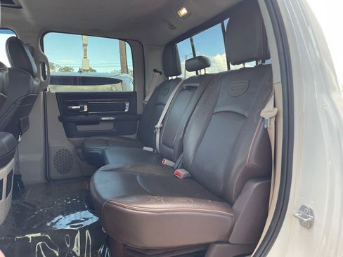 Used 2018 RAM 3500 Laramie Longhorn image 19