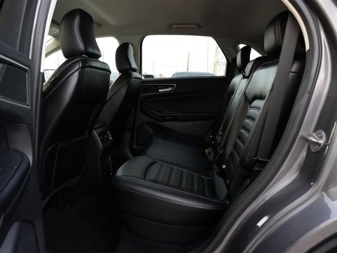 Used 2022 Ford Edge SEL w/ Convenience Package image 19