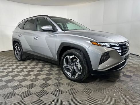 Used 2023 Hyundai Tucson SEL image 2