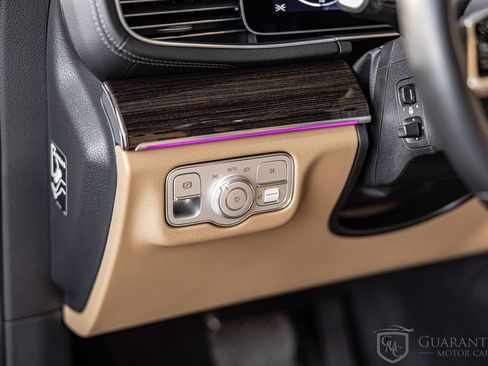 Used 2024 Mercedes-Benz GLS 450 4MATIC image 24