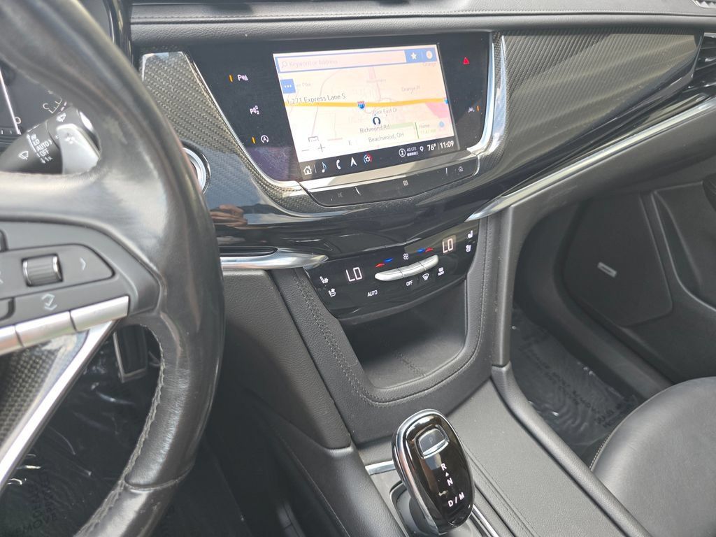 Used 2021 Cadillac XT6 Sport AWD/4WD image 38