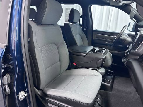 Used 2022 RAM 1500 Big Horn AWD/4WD image 21