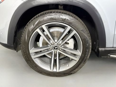Used 2022 Mercedes-Benz GLE 350 w/ Premium Package image 38