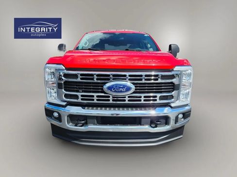 Used 2025 Ford F350 XLT AWD/4WD image 8