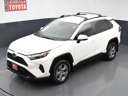 Used 2023 Toyota RAV4 XLE AWD/4WD image 23