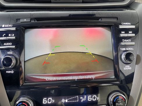 Used 2024 Nissan Murano SV image 23