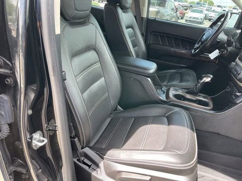 Used 2022 GMC Canyon Denali AWD/4WD image 17