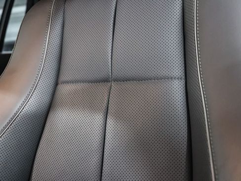 Certified 2021 Mercedes-Benz Maybach GLS 600 4MATIC image 26