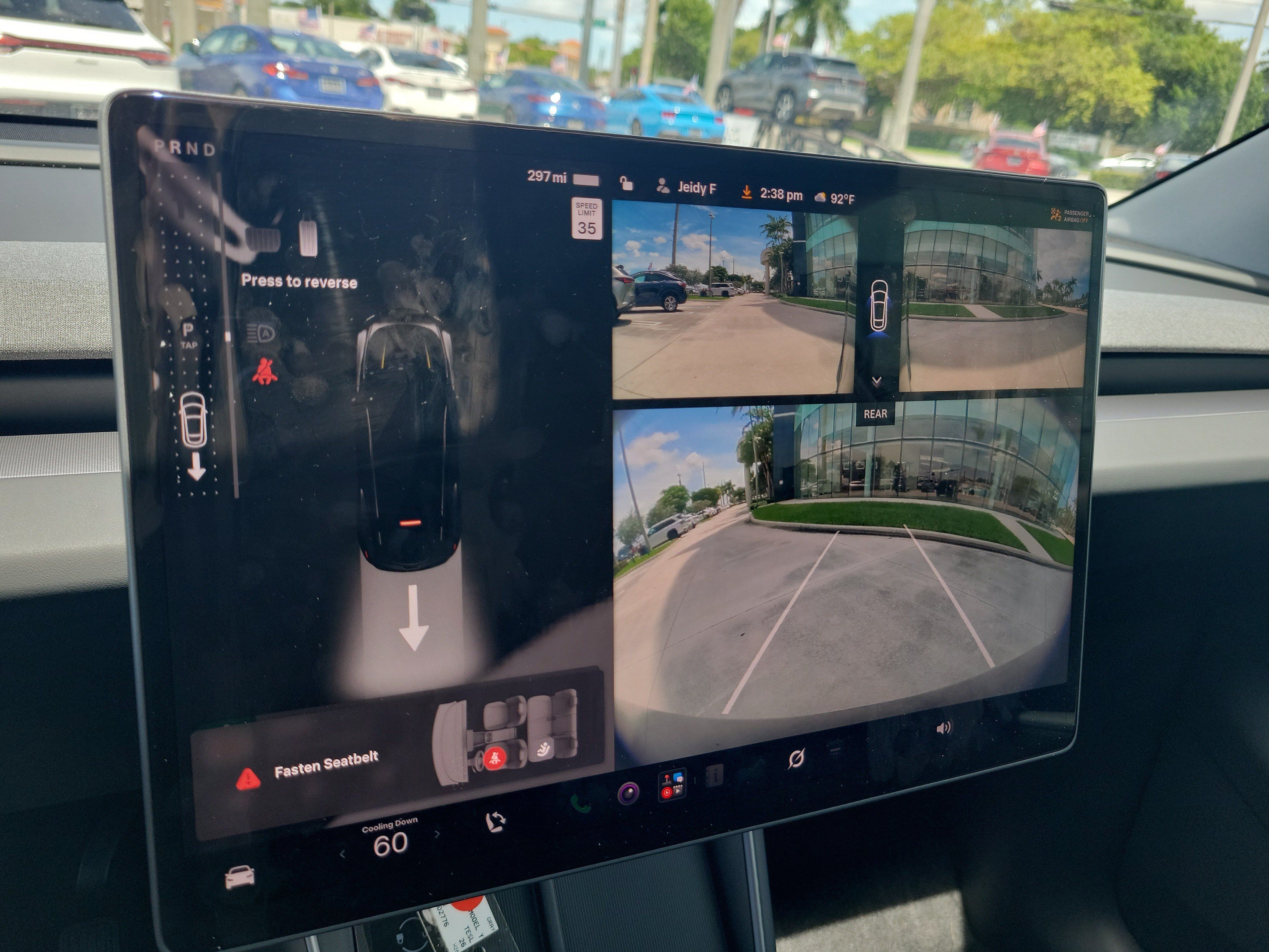 Used 2026 Tesla Model Y 2WD image 30
