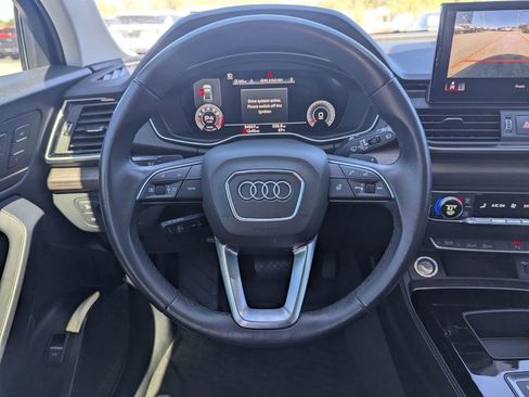 Used 2021 Audi Q5 Premium Plus image 12