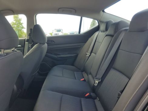 Used 2023 Nissan Altima 2.5 SV image 29