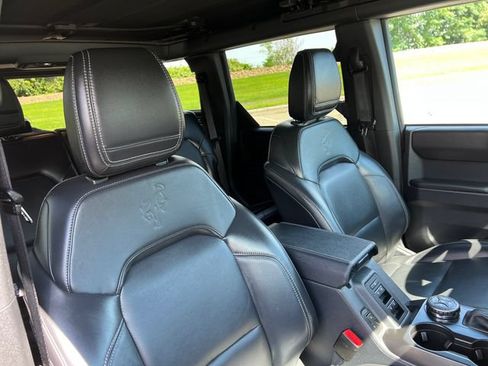 Used 2025 Ford Bronco Outer Banks AWD/4WD image 37