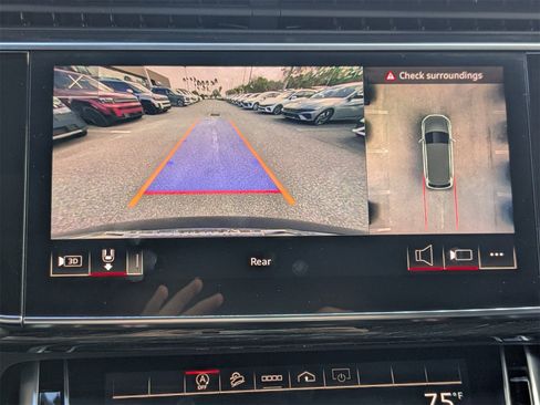 Used 2021 Audi Q7 2.0T Premium Plus w/ Premium Plus Package image 31