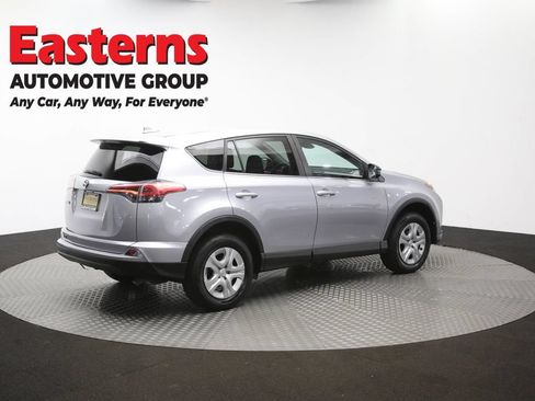 Used 2018 Toyota RAV4 LE w/ All Weather Liner Package FWD image 40