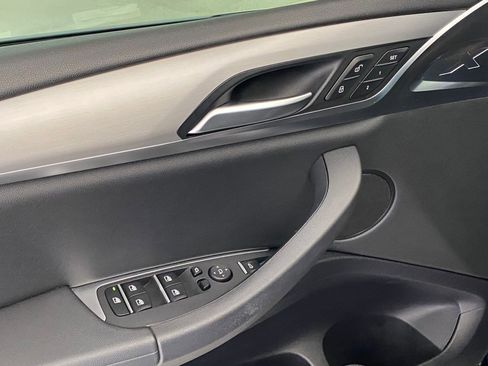 Used 2018 BMW X3 xDrive30i w/ M Sport Package image 23