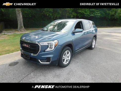 Certified 2024 GMC Terrain SLE AWD/4WD image 1