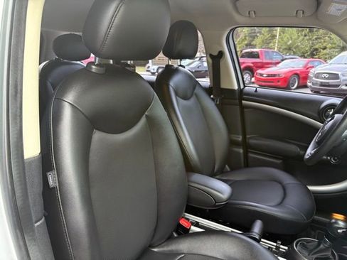Used 2012 MINI Cooper Countryman FWD image 29
