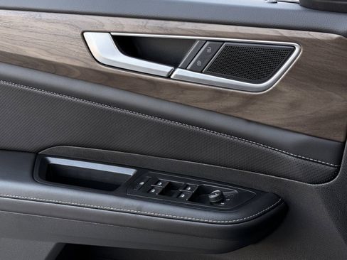 New 2026 Volkswagen Atlas SE image 18