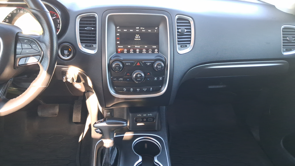 Used 2019 Dodge Durango SXT AWD/4WD image 7