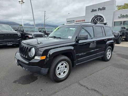 Used 2016 Jeep Patriot Sport w/ Power Value Group image 3